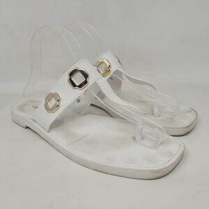 Larroude Sandals 8 White Jelly Milan Thong Gold Flat T Strap Beach Vacation